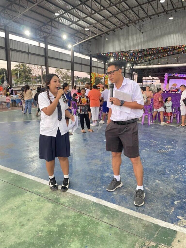 เข้ากิจกรรมงานวันเด็กแห่งชาติร่วมกับโรงเรียนในสังกัดเทศบาลและสำนักงาน จัดเตรียมสถานที่และจัดกิจกรรมตามซุ้มที่ได้รับมอบหมาย ณ สวนหลวง ร.๙